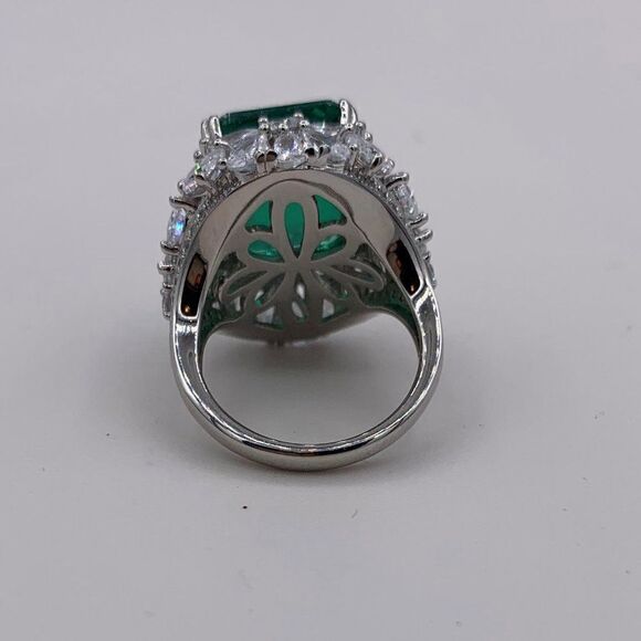 Ring, huge emerald solitaire, sterling 925 silver, filigreed gallery, NWOT, sz 7 - Picture 8 of 16